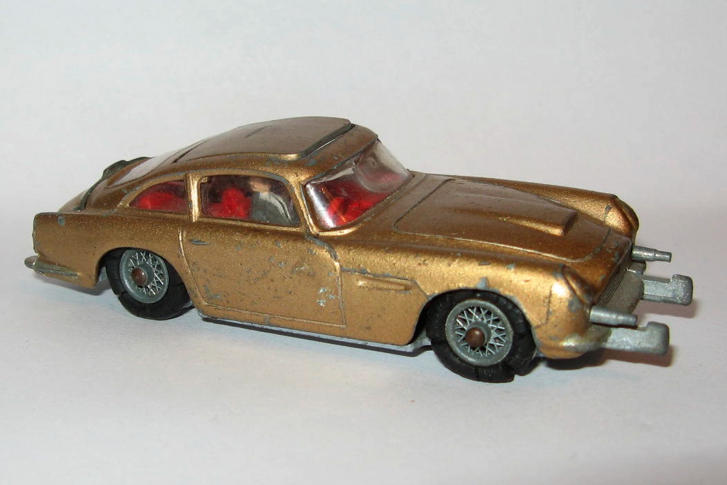 261 JAMES BOND DB5.jpg